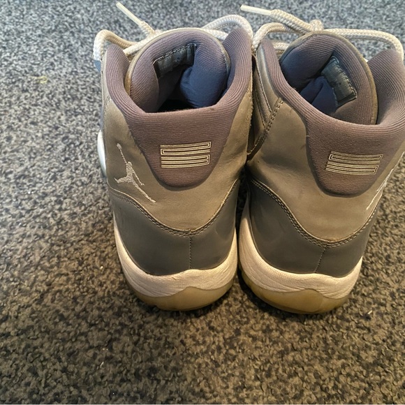 Men cool greys Jordan 11 - Picture 4 of 9